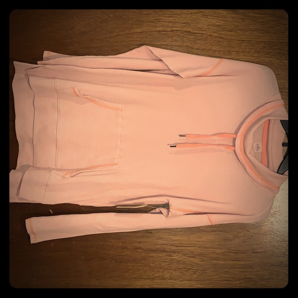 NWT St Johns Bay Active Top
